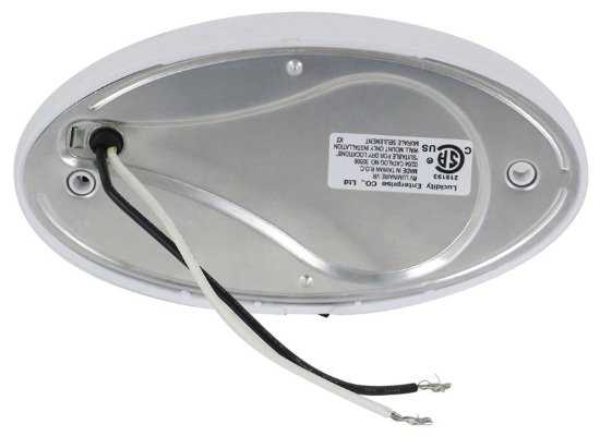 Optronics, Optronics RVPL7C - RV Porch Utility Light w/ Switch - Incandescent - Oval - White Housing - Clear Lens